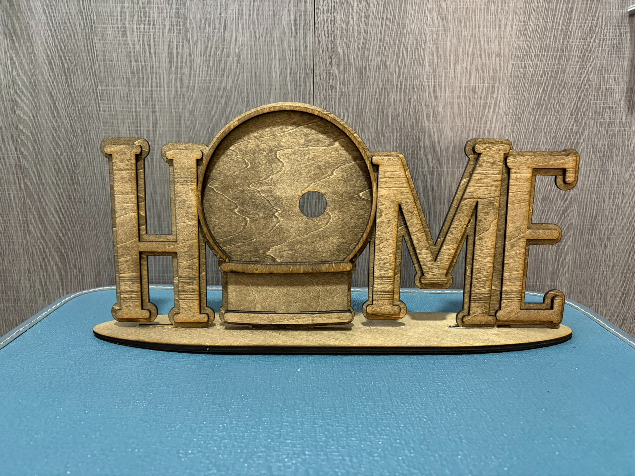 Standard HOME globe sign